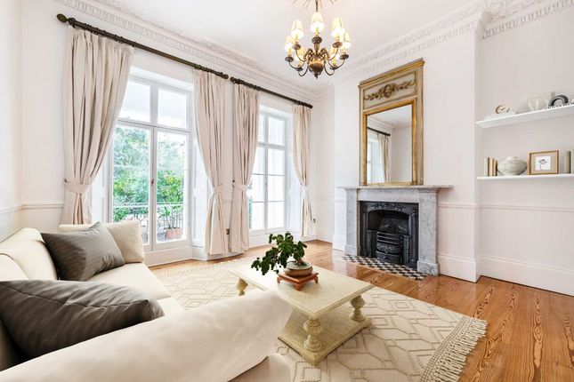 Property to rent in St. Peters Square, London