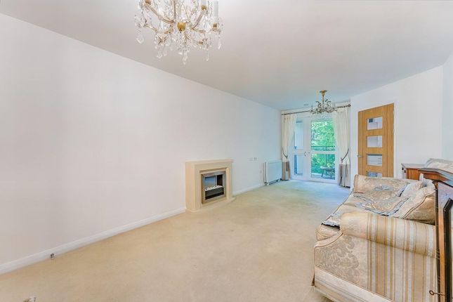 Flat for sale in Broadfield Court. Park View Road, Prestwich, Manchester