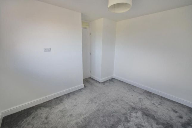 Ludlow Close, Oadby photo 5