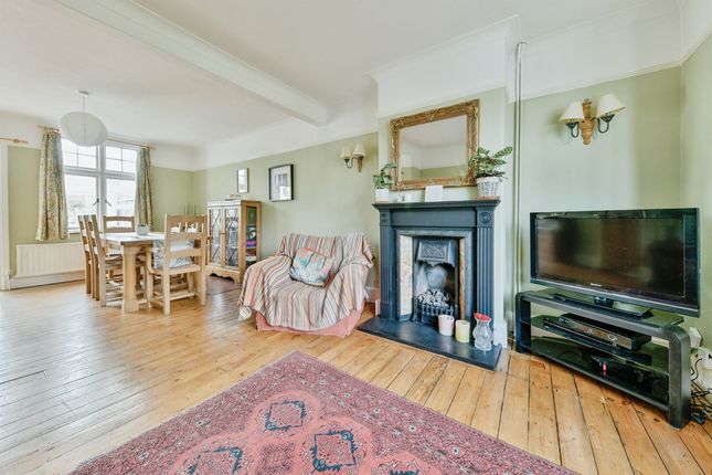 19, Offley Road, Hitchin photo 2