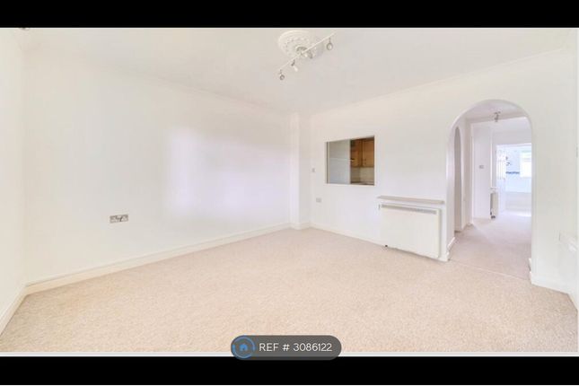 Wood Road, Hindhead photo 3