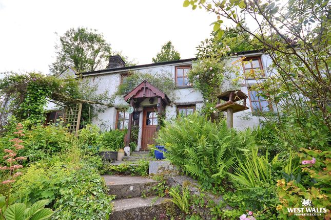 3-bed house on Bryntirion, Boncath, £360,000