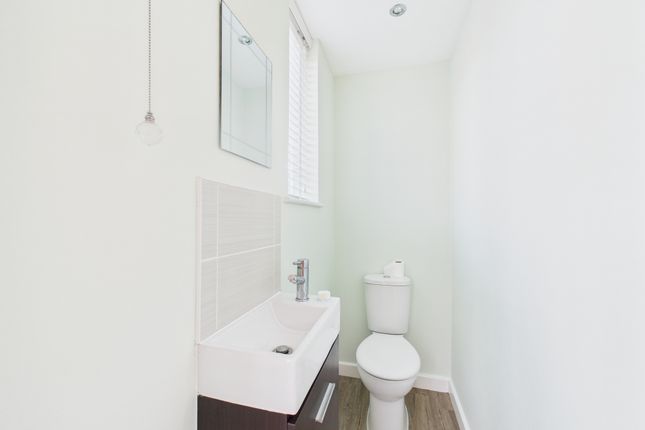 315, Gleneagles Park, Hull photo 3