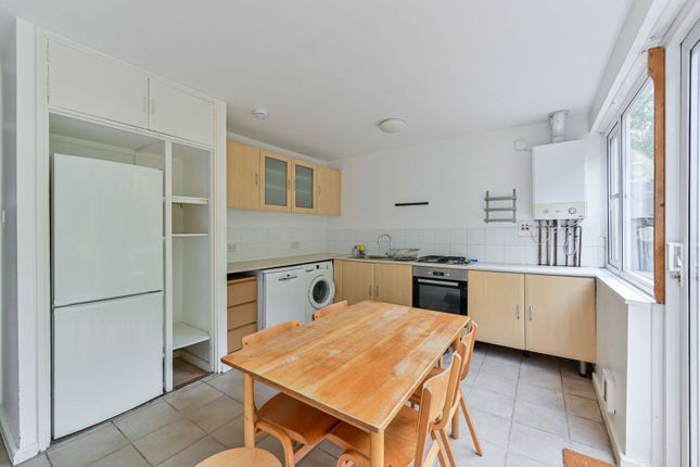Halsmere Road, Camberwell photo 4
