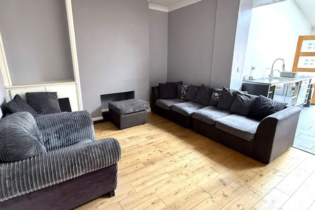 29, St. Pauls Road, Port Talbot photo 2
