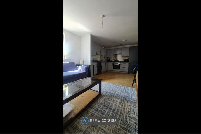 Serenity Court, Evelyn Walk, Greenhithe photo 4