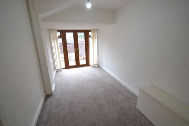 454, Bolton Road, Manchester photo 3