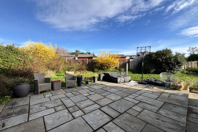 6, Cooper Road, Snodland photo 4