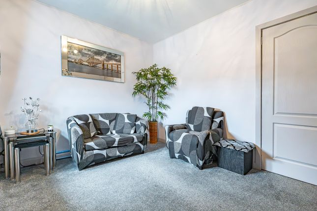 Town house for sale in Hillpark Drive, Glasgow