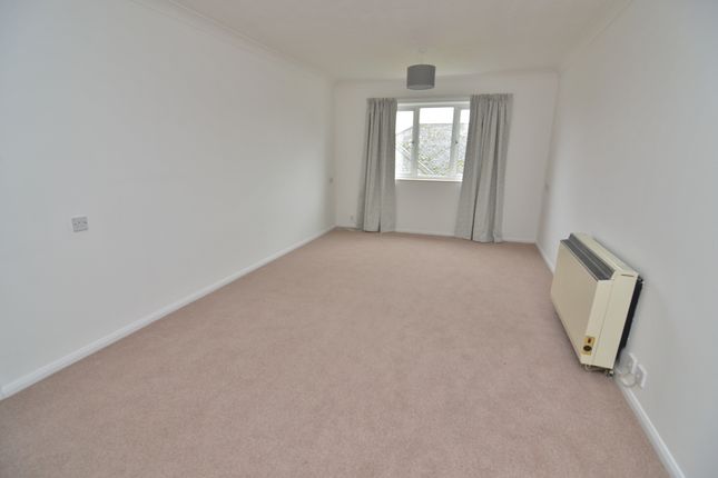 Flat for sale in St. Johns Court, Felixstowe