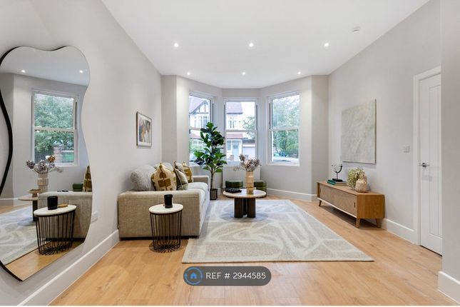 Downhills Park Road, London photo 2