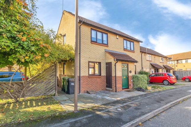 Ticehurst Close, MILTON KEYNES photo 3
