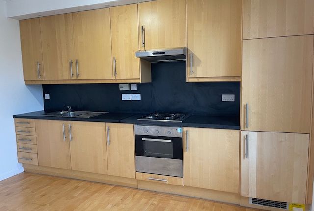 32, Marigold Avenue, Gateshead photo 2