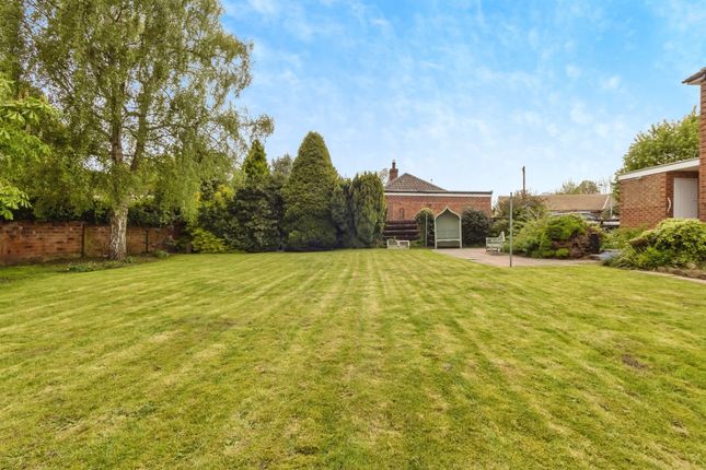 Detached house for sale in Rushcliffe Avenue, Radcliffe-On-Trent, Nottingham