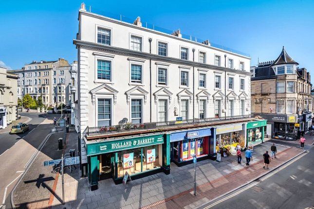 Thumbnail Flat to rent in Wellington Street, Teignmouth, Devon
