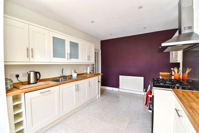 Chantry Avenue, Kempston photo 4