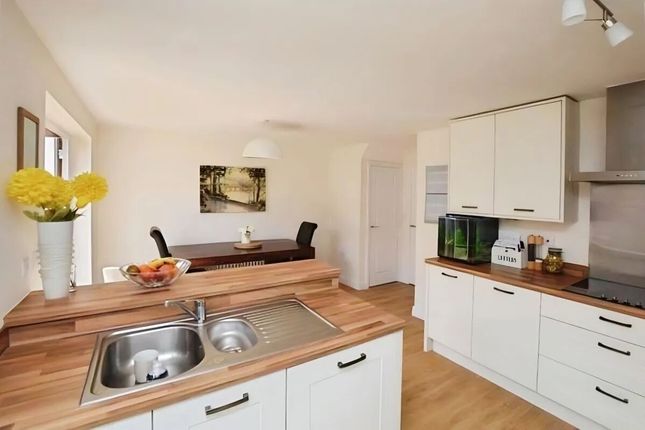 28, Primrose Drive Highweek, NEWTON ABBOT photo 4