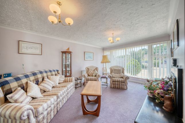 102, Brook Lane, Warsash photo 3