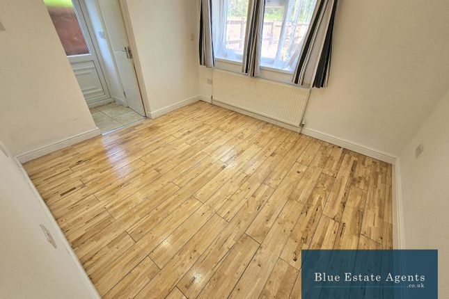 Ground Floor Flat, Clare Road, Staines-upon-Thames photo 3