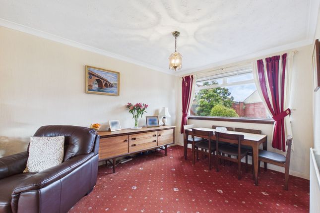 64 Abbotsford Road, Wishaw photo 3