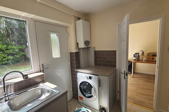 4a, Brook Road, Manchester photo 5