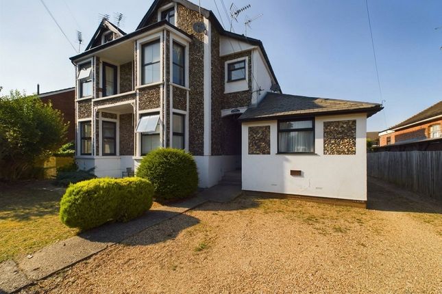 Flat 3,, Flint Lodge, Maidenhead photo 4
