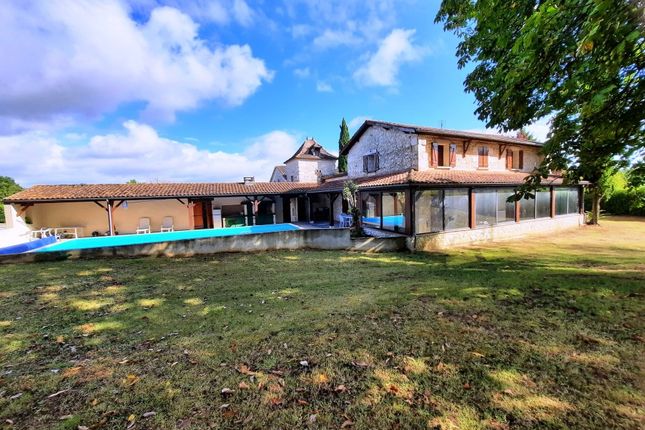 Thumbnail Farmhouse for sale in Eymet, Aquitaine, 24500, France