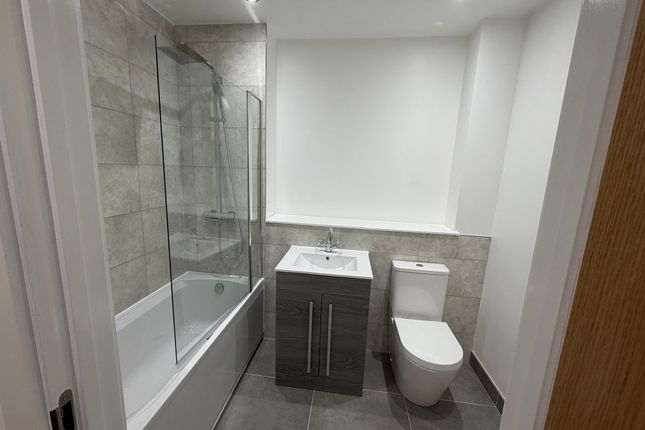 Apt 8, 22 Legge Lane, Birmingham photo 4