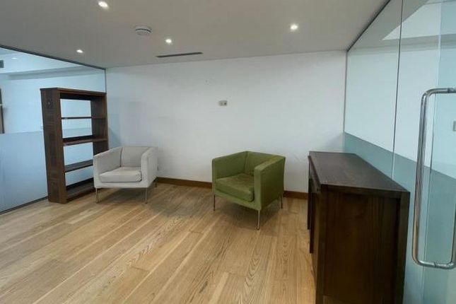 Office to let in Lightermans Walk 74, Prospect Quay, Wandsworth
