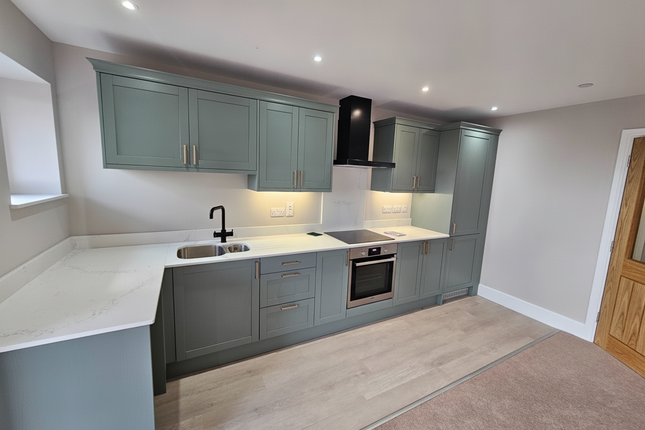 Ailsa Craig Apartments, Flat 4, Kidwelly photo 2