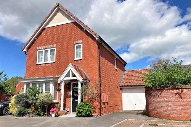 Detached house for sale in Badger Road, Thornbury