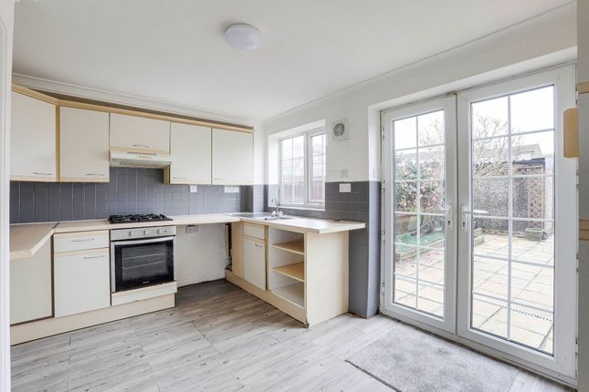 40 Spinningdale, Nottingham photo 4