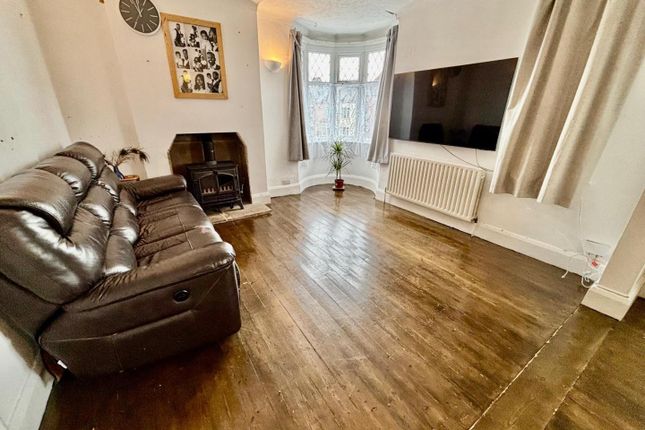 153, Sandsfield Lane, Gainsborough photo 3