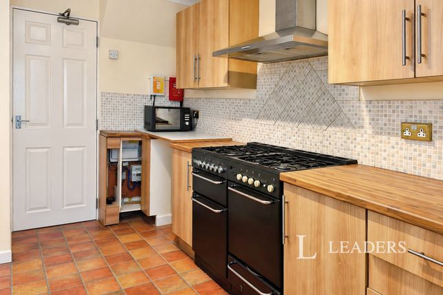 95, Hickory Avenue, Essex photo 4