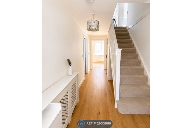 Newent Road, Cheltenham photo 3
