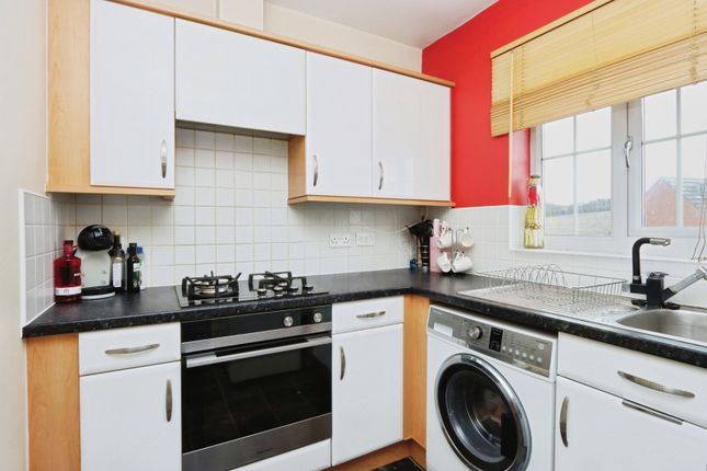 49, Kyle Close, South Yorkshire photo 2