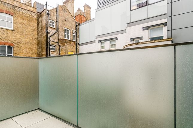 Flat to rent in Duke Street, Mayfair