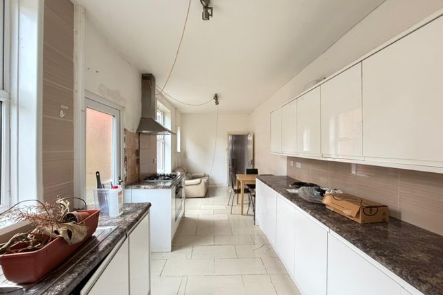 Whatsapp Image 2025-10-23 At 13.48.55 (2)