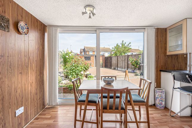 5, Archers Wells, Milton Keynes photo 4