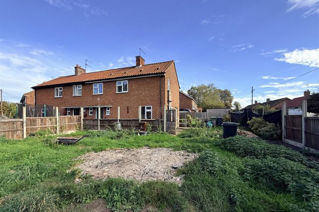 3-bed semi-detached on Carr Lane, Dereham, £100,000