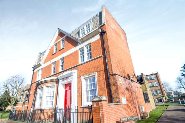 Flat for sale in Station House Mews, Edmonton