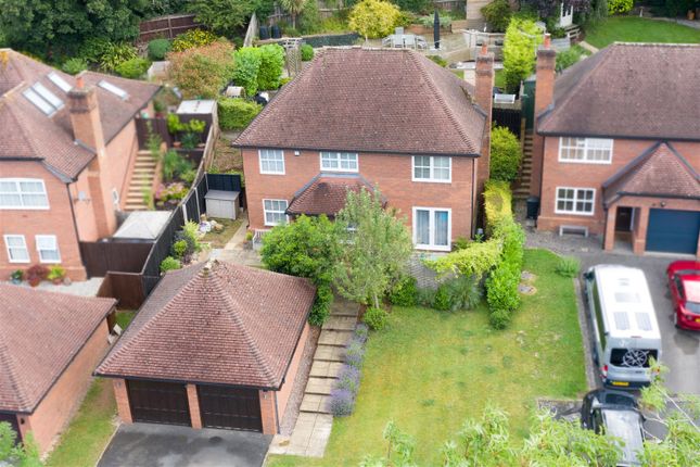Thumbnail Detached house for sale in Chesterton Close, Hunt End, Redditch