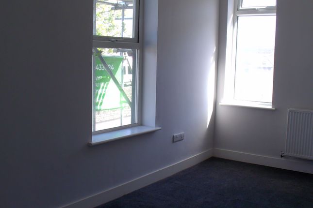 Flat 1, Holyhead photo 5