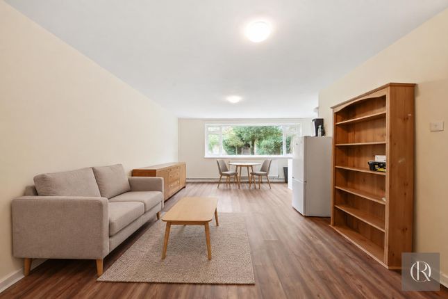 Flat 2 Orchard Court, 4, Victoria Rise, London photo 3