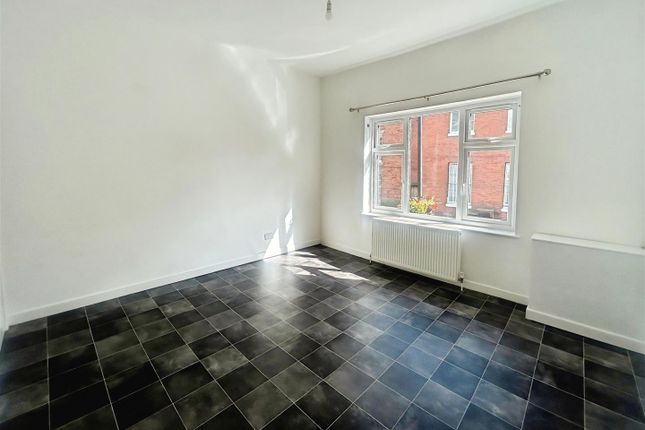 22A, Lawton Street, Congleton photo 3