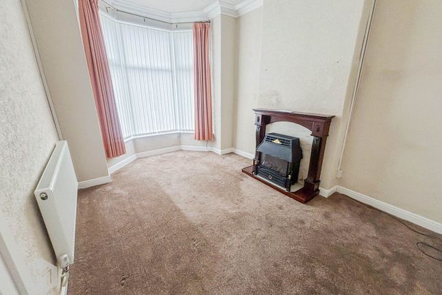 233 Tonge Moor Road, Bolton photo 2
