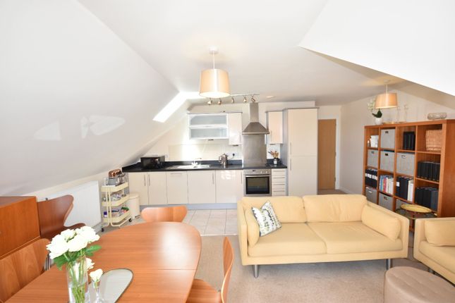 7 Meliae House,, Folleys Place, High Wycombe photo 2