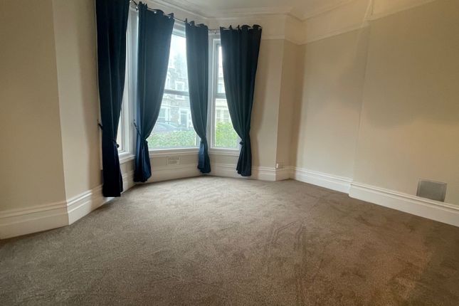 Flat to rent in Royston Lodge, Weston Super Mare