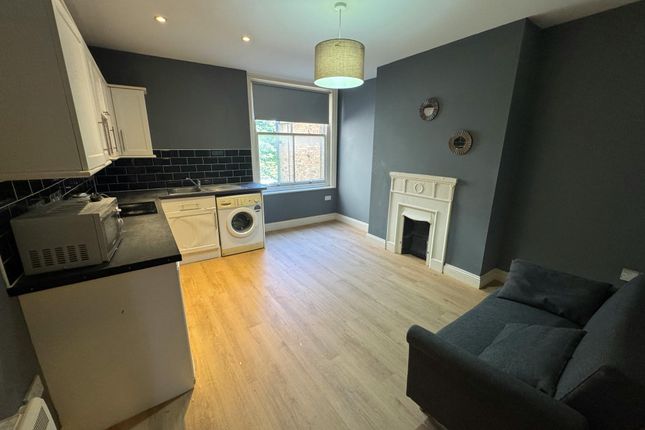 Flat A, 50a Poole Road, Westbourne, Bournemouth photo 4