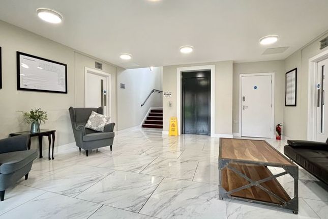 5 Chataway House, Leach Road, Chard photo 4